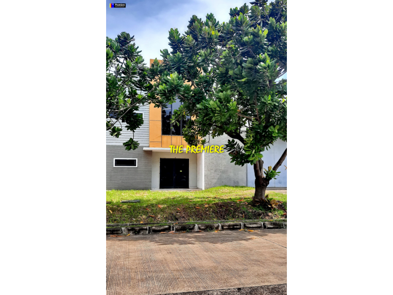 Disewakan Gudang Marunda Center, Tarumajaya, Bekasi, View Danau